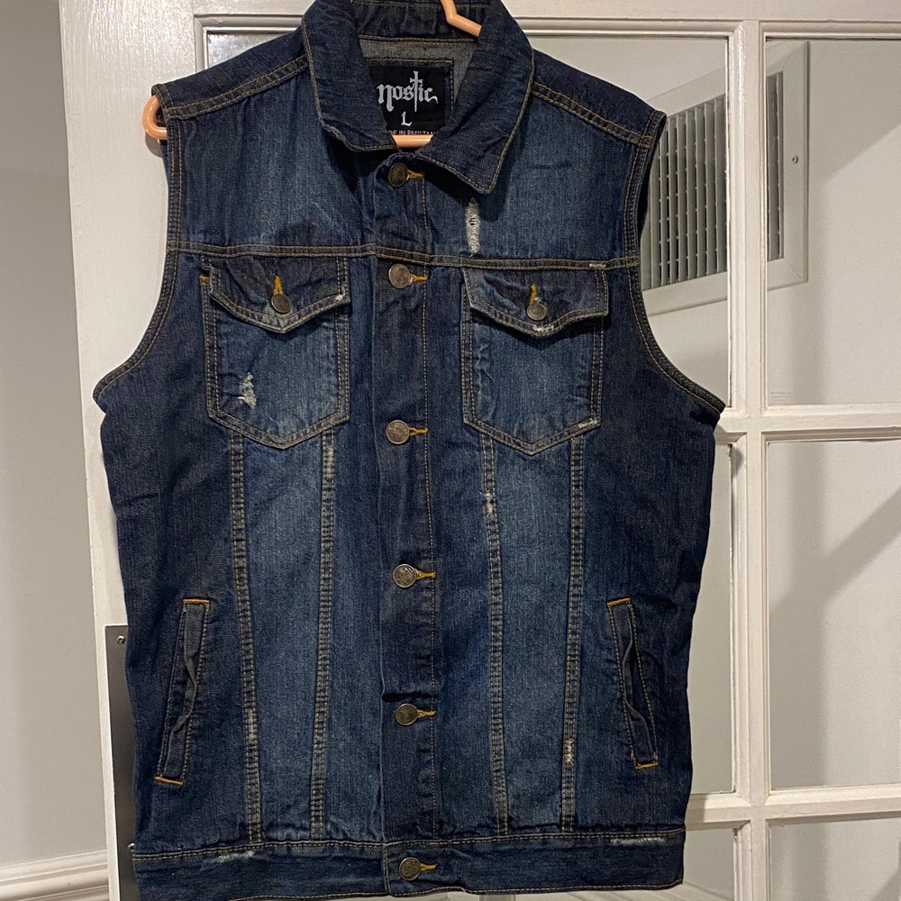Nostic size Large Jeans Vest good condition